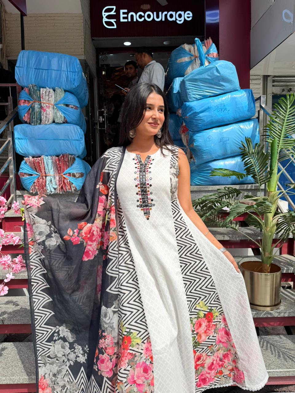 White & Black Floral Printed Lawn Suit with Embroidered Neck & Digital Dupatta – 3 Piece Set