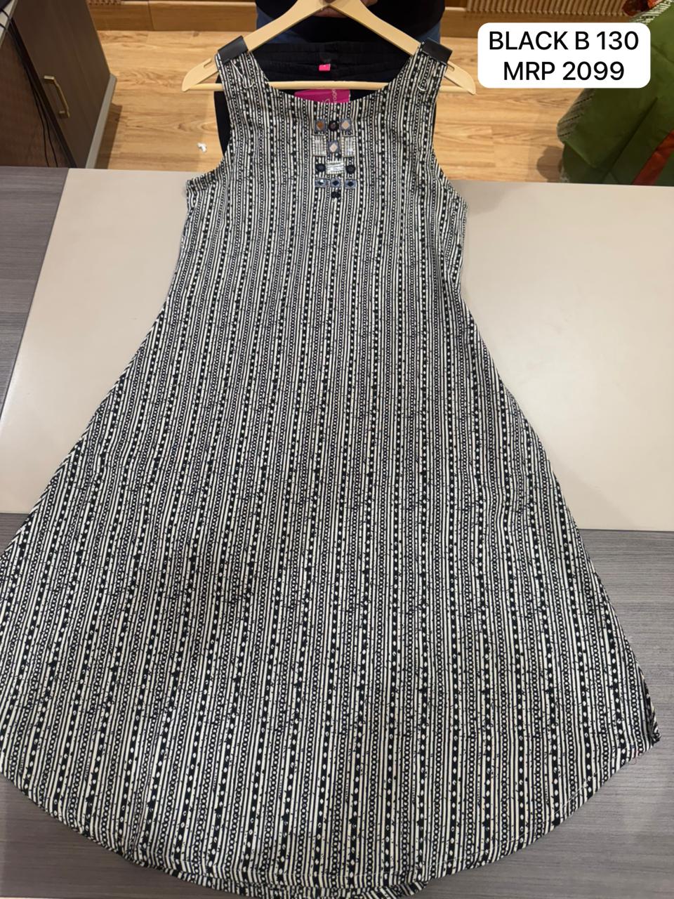 Black & White Printed Sleeveless Flared Cotton Dress for Women