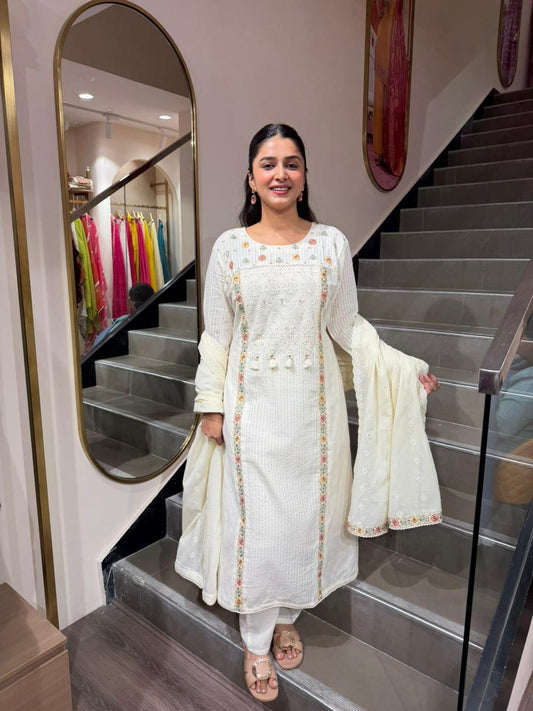 Ivory White Embroidered Kurta Set with Dupatta for Women | Elegant Ethnic Wear