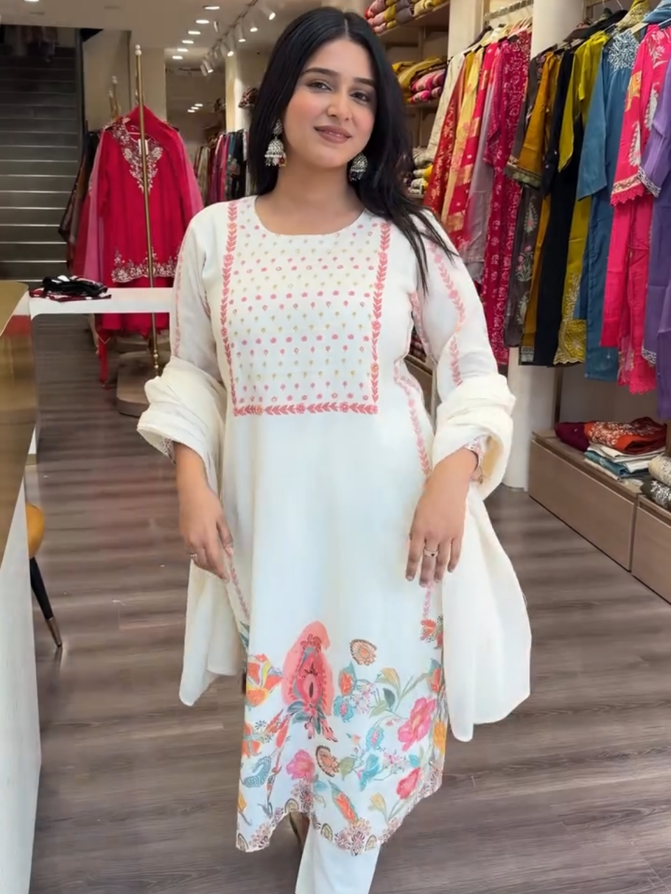 Off White Floral Printed Kurta Set for Women