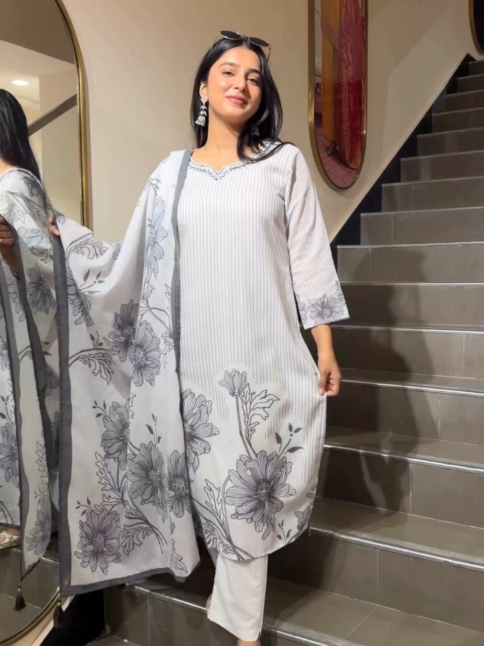 Elegant Grey Floral Printed 3 Piece Suit Set for Women