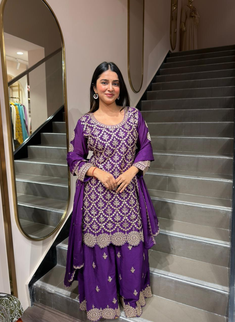 Purple Embroidered Silk Kurta Set with Dupatta – Heavy Festive & Wedding Wear for Women