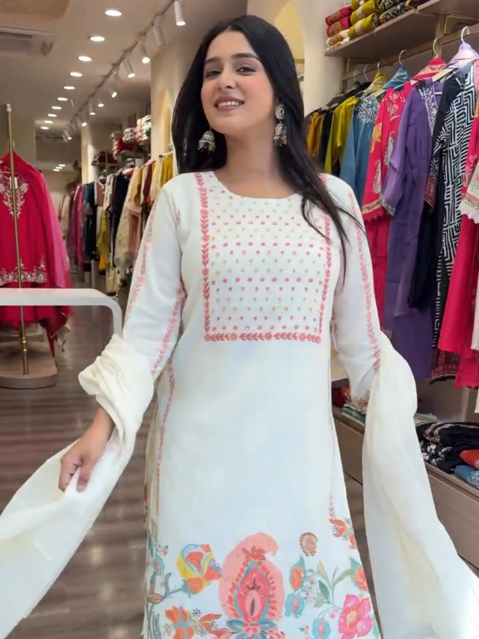 Off White Floral Printed Kurta Set for Women