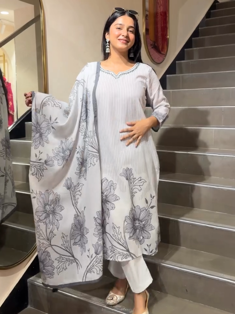 Elegant Grey Floral Printed 3 Piece Suit Set for Women