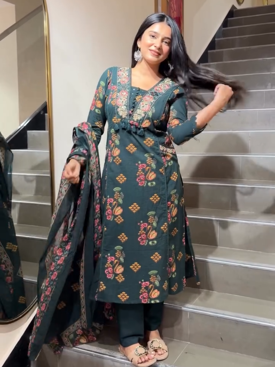 Elegant Dark Green Floral Printed Suit with Dupatta for Women