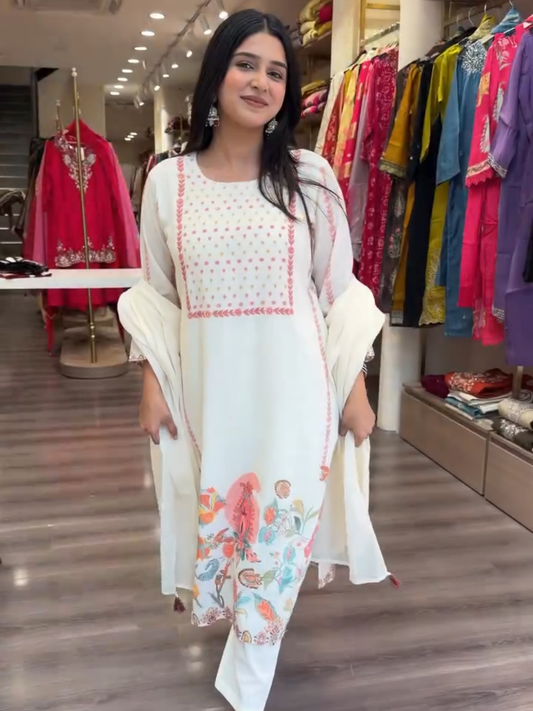 Off White Floral Printed Kurta Set for Women