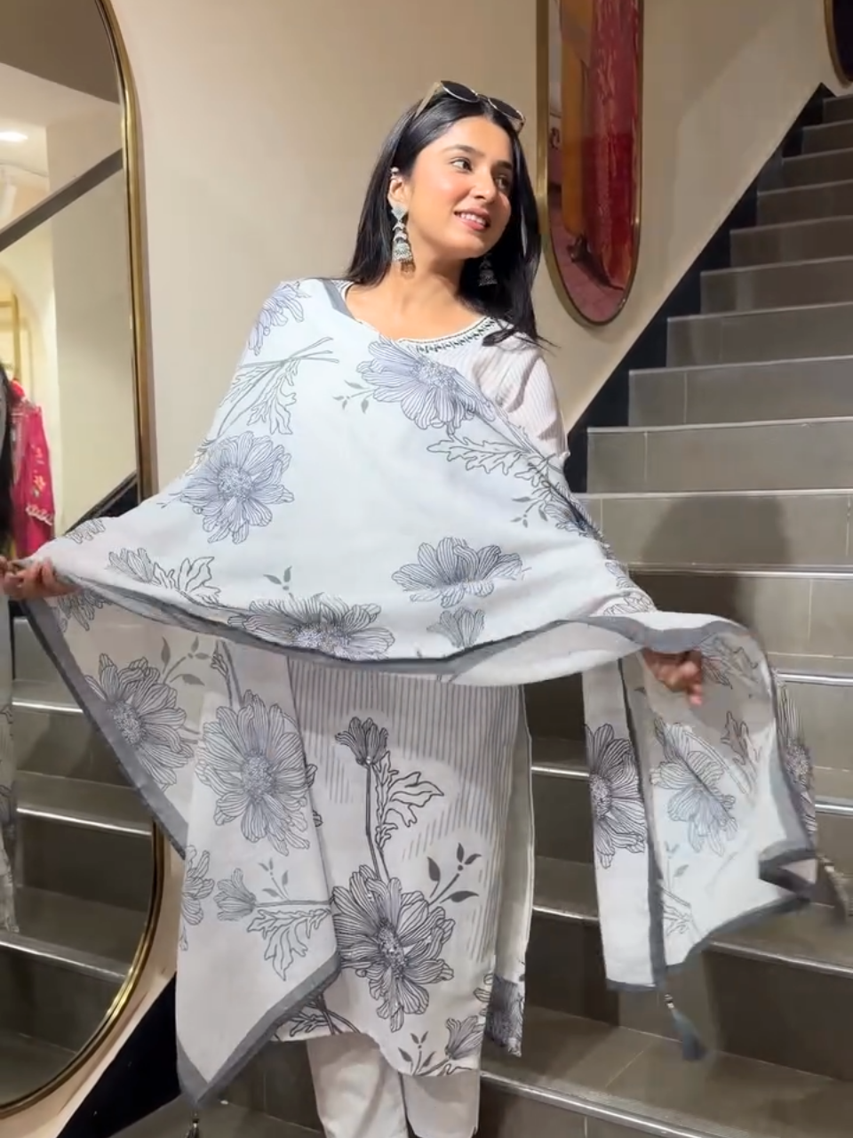 Elegant Grey Floral Printed 3 Piece Suit Set for Women