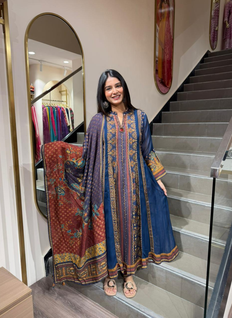 Women’s Navy Blue Printed Kurti Set with Dupatta | Luxury Ethnic Wear