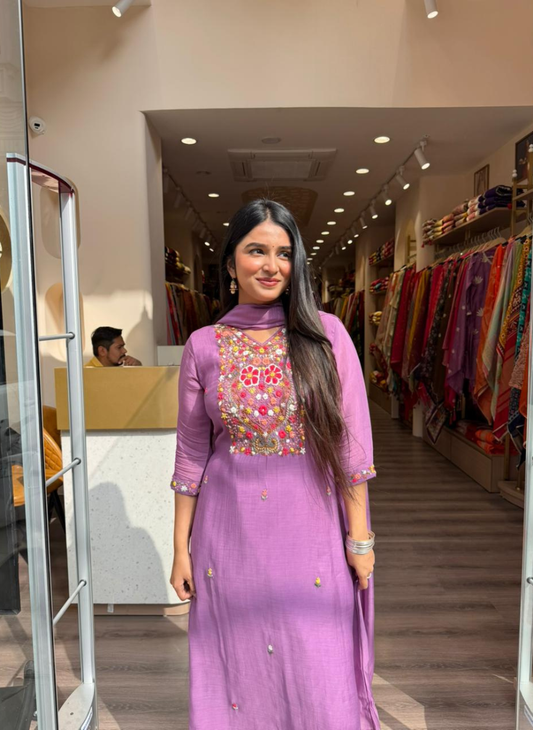 Women’s Lavender Straight Kurti Set with Floral Embroidery | Elegant Festive Ethnic Wear