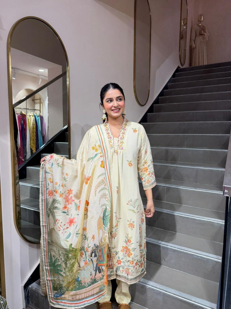 Beige Floral Printed Kurta Set with Designer Dupatta for Women – Elegant Ethnic Wear