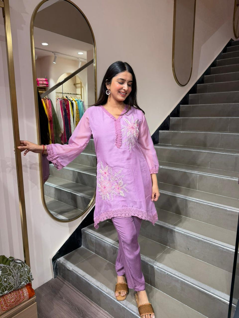 Lavender Casual Kurta Set with Pants for Women – Comfortable Daily Wear