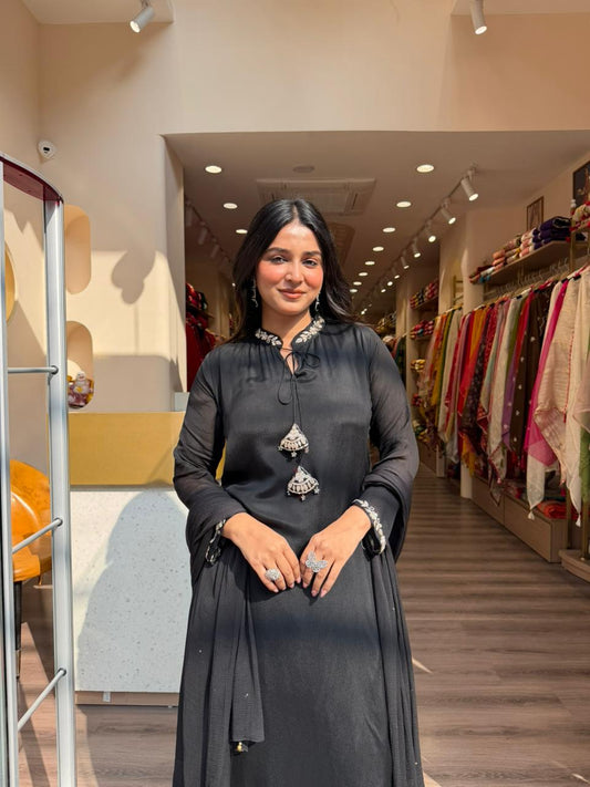 Elegant Black Kurta Set with Dupatta for Women | Minimal Festive & Party Wear