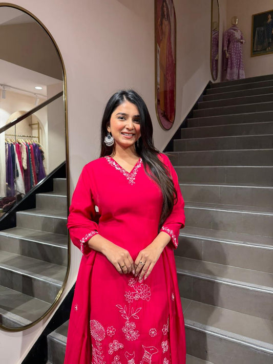 Rani Pink Embroidered Anarkali Kurta Set with Deer Motif for Women | Artistic Ethnic Wear