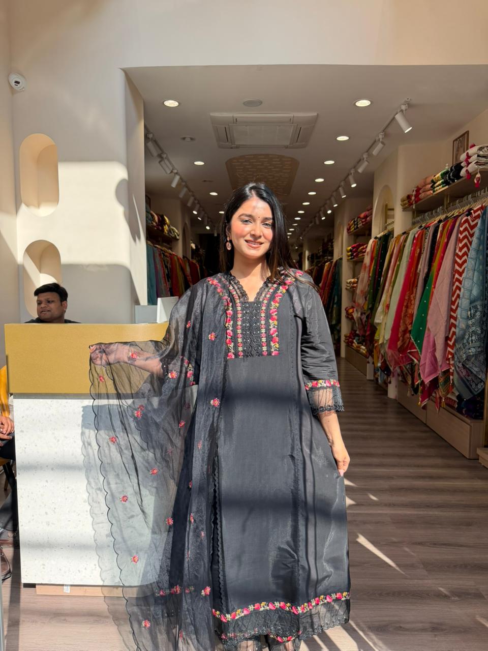 Elegant Black Embroidered Kurta Set with Sheer Dupatta – Festive & Ethnic Wear for Women