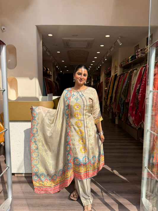 Beige Printed Kurta Set with Dupatta – Multicolor Ethnic Motif Design
