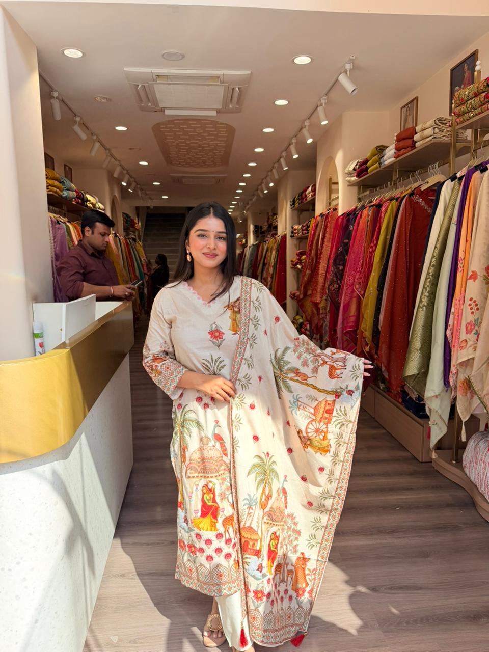 Off-White Printed Kurta Set with Designer Dupatta for Women