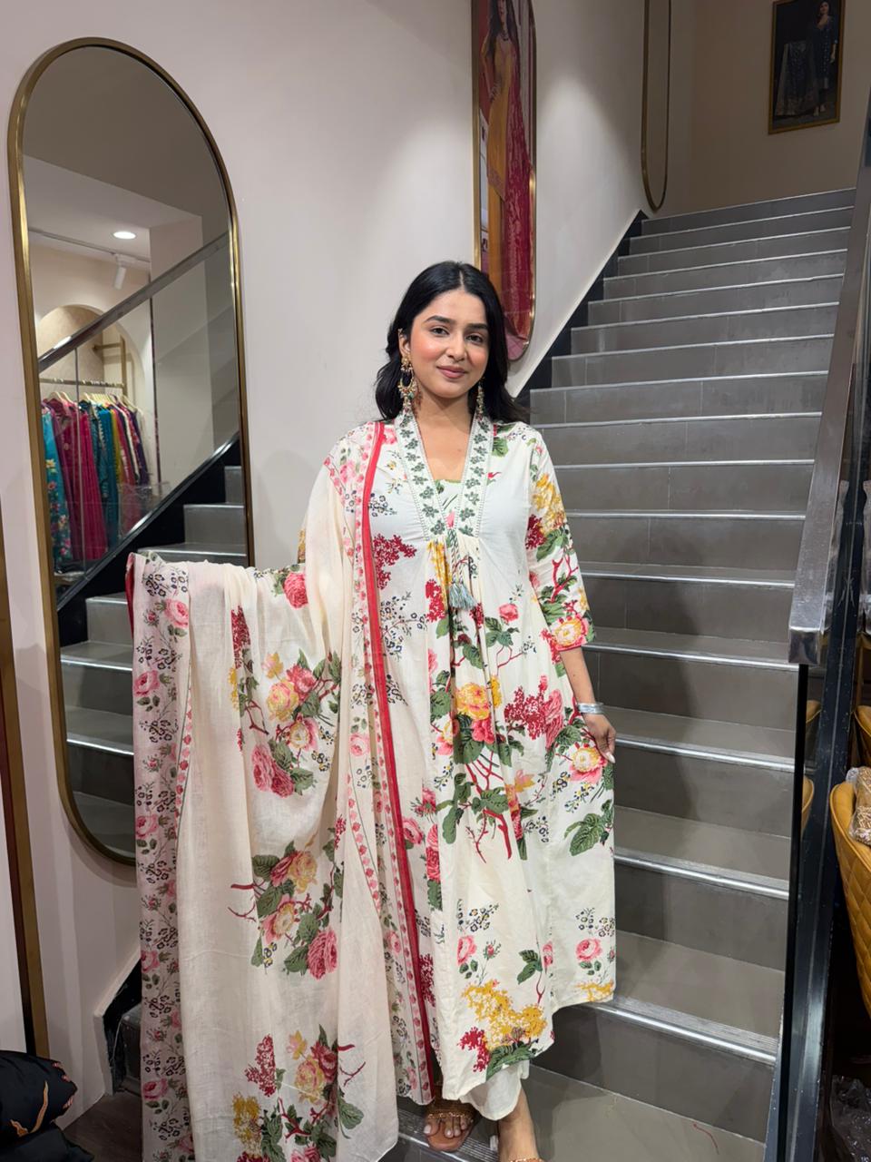 Elegant Floral Printed 3 Piece Suit Set for Women with Dupatta – Cream Anarkali Style Kurta