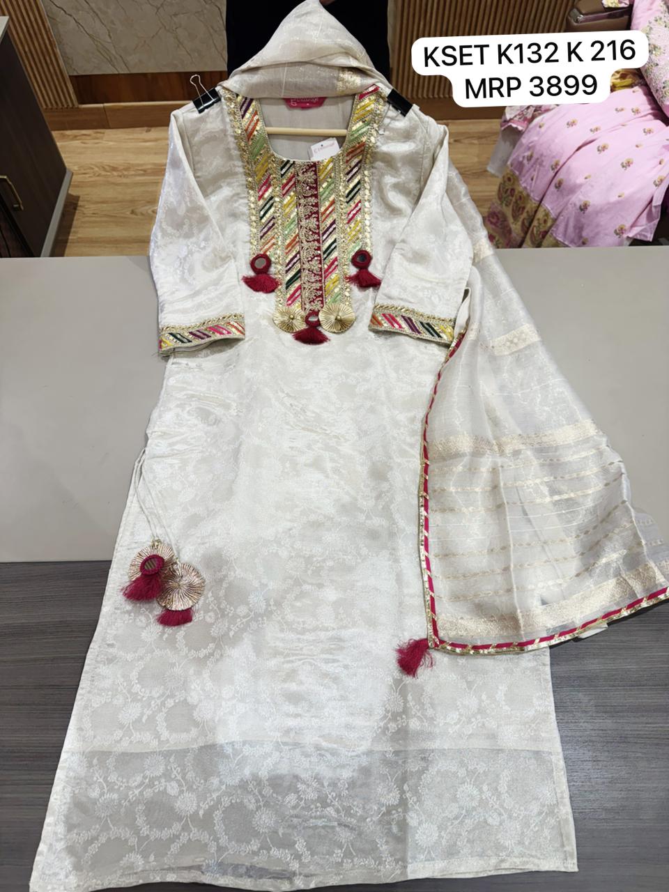 Off White Jacquard Kurta Set with Heavy Embroidered Neck & Dupatta for Women | Festive Wear