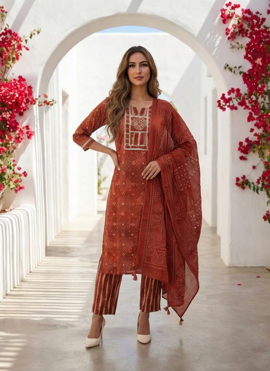 Women Onion Printed Cotton Kurta Pant Dupatta Set